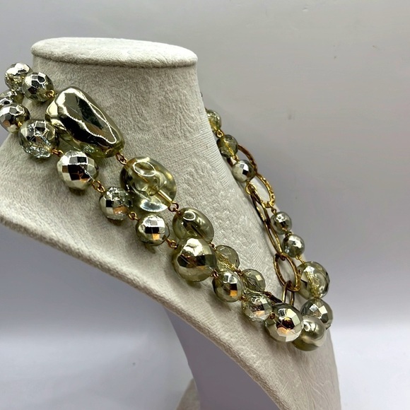 Aurora Borealis Beads in Assorted Sizes. Hammered Oval gold tone Chain 34” - Picture 6 of 10